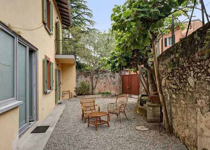 Casa Romantica Dom wakacyjny Ispra